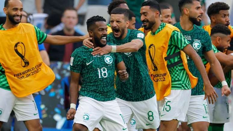 Argentina x México: como assistir ao vivo e horário do jogo da Copa do  Mundo hoje