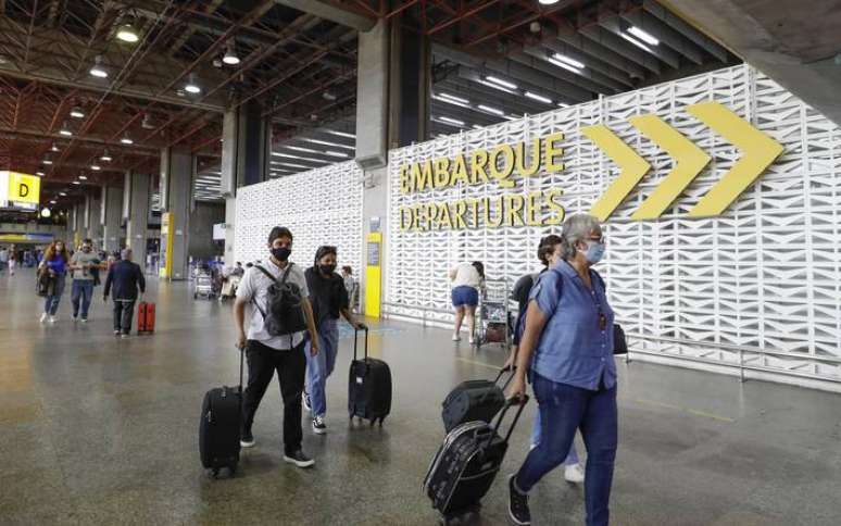 Aeroporto de Internacional de Guarulhos; recuperação das viagens aéreas continuou em outubro, segundo a IATA.