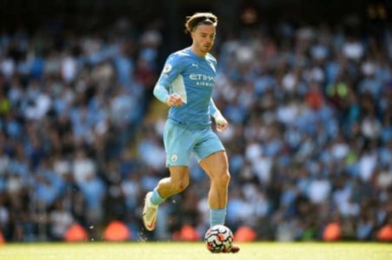 Grealish não se firmou desde a chegada ao Manchester City (Foto: OLI SCARFF / AFP)