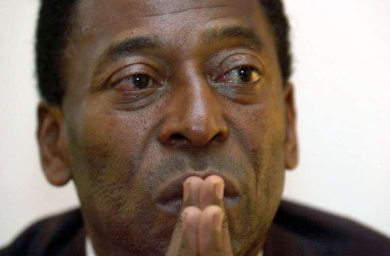 Pelé seguirá internado nos próximos dias (Richard Lewis/AP)