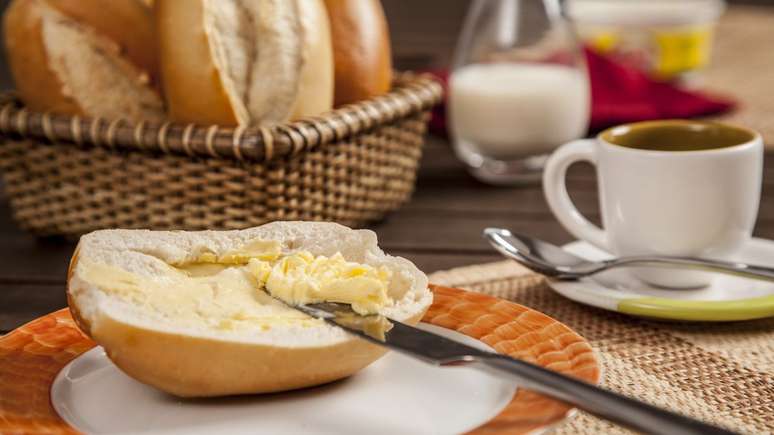 Guia da Cozinha - Pão francês na dieta: é possível consumi-lo de forma saudável