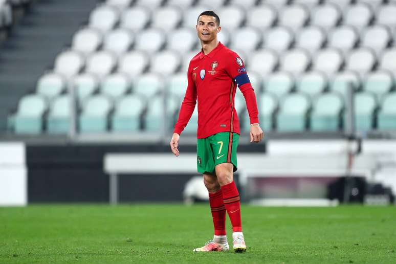 JOGADAS INCRÍVEIS - Cristiano Ronaldo #esporte #futebol