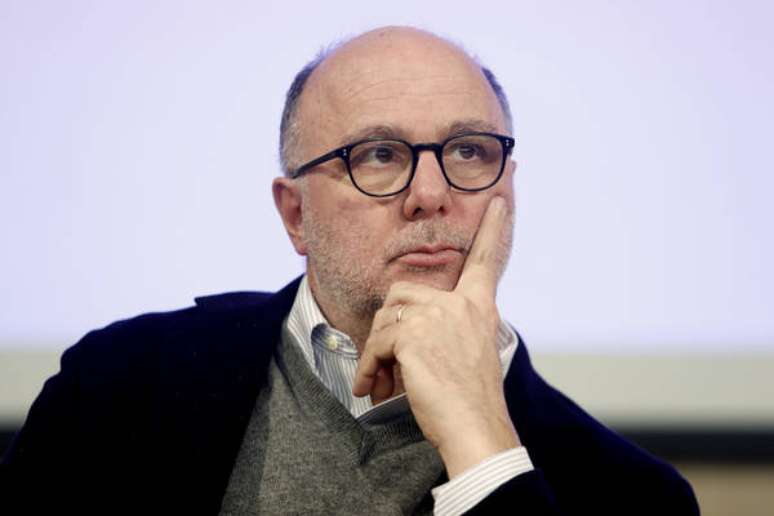 Andrea Guerra substituirá Patrizio Bertelli como CEO da Prada