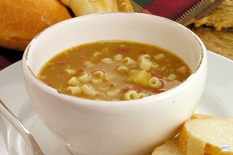 Sopa de feijão – Foto: Guia da Cozinha