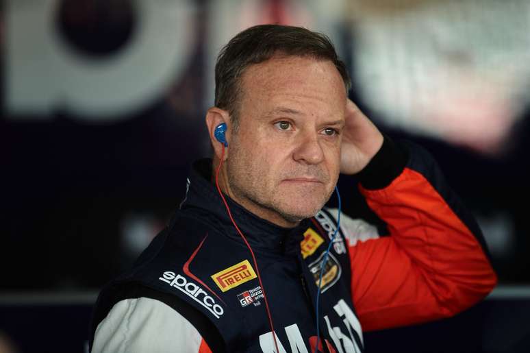 Rubens Barrichello é o melhor correndo no Brasil em 2022 