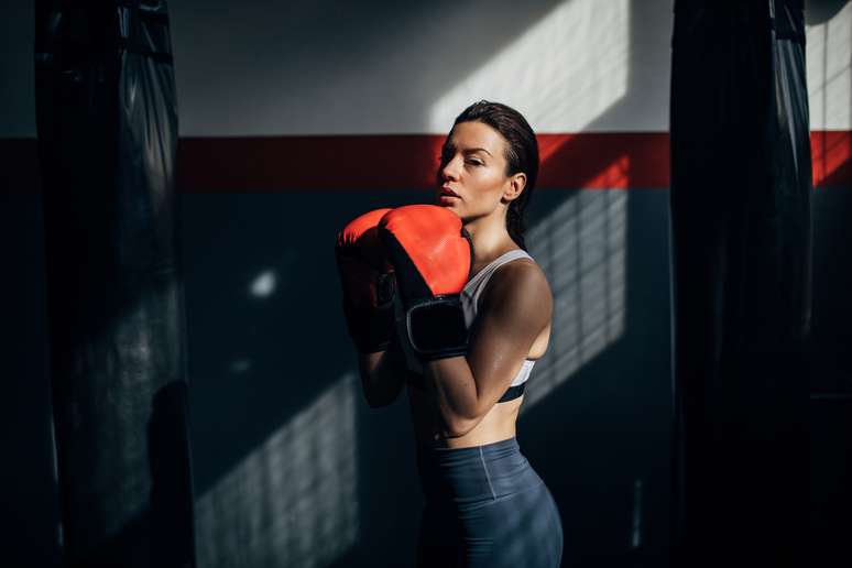 Boxe feminino: benefícios do boxe para as mulheres