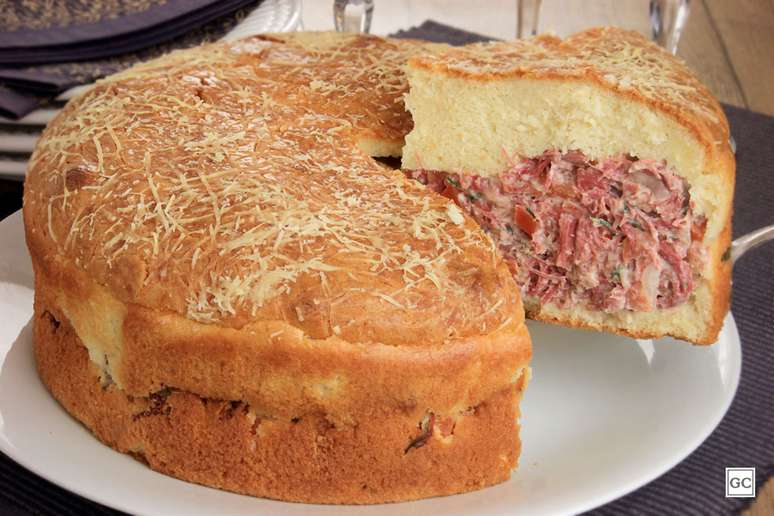 Torta salgada de batata com carne-seca – Foto: Guia da Cozinha