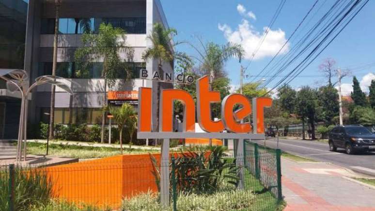 Clientes do Banco Inter relatam que aplicativo está fora do ar nesta quarta-feira, 7