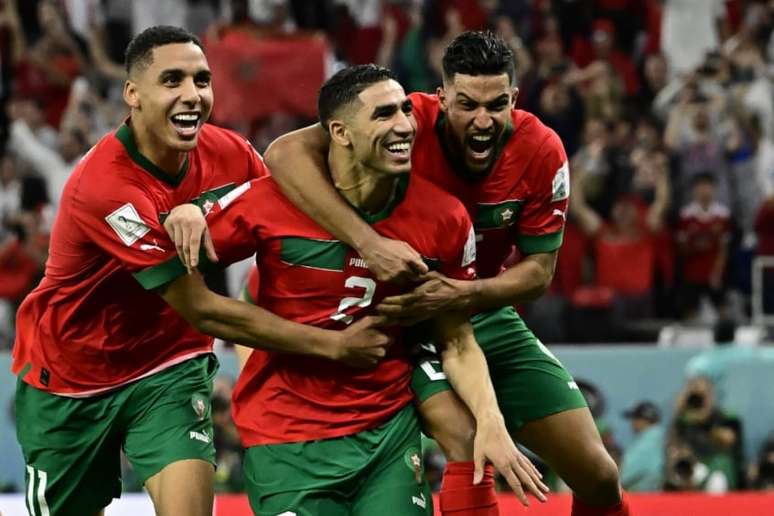 Marrocos vence Espanha e é 1ª seleção árabe a chegar nas quartas