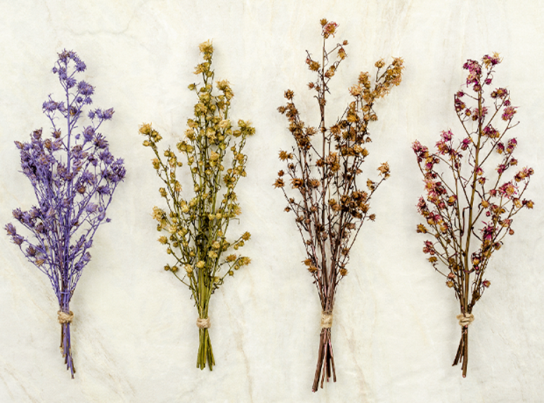 Arranjos de flores secas