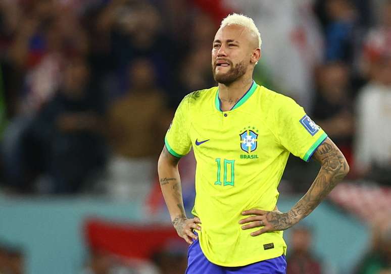 Neymar chorou após Brasil ser desclassificado da Copa do Mundo