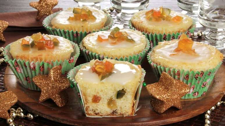 Cupcakes de panetone – Foto: Guia da Cozinha