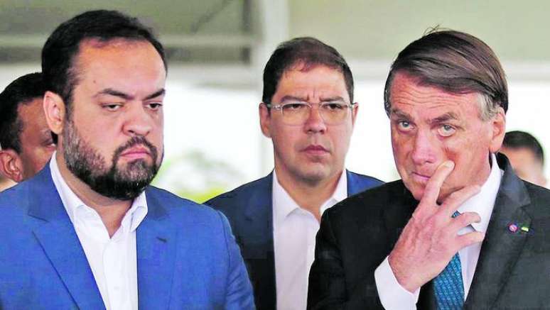 Claudio Castro com Bolsonaro: campanha pode ser condenada a devolver R$ 3,2 milhões