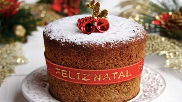 Guia da Cozinha - Panetone vegano sem gl&uacute;ten e a&ccedil;&uacute;car: feito no liquidificador, nutritivo e gostoso!