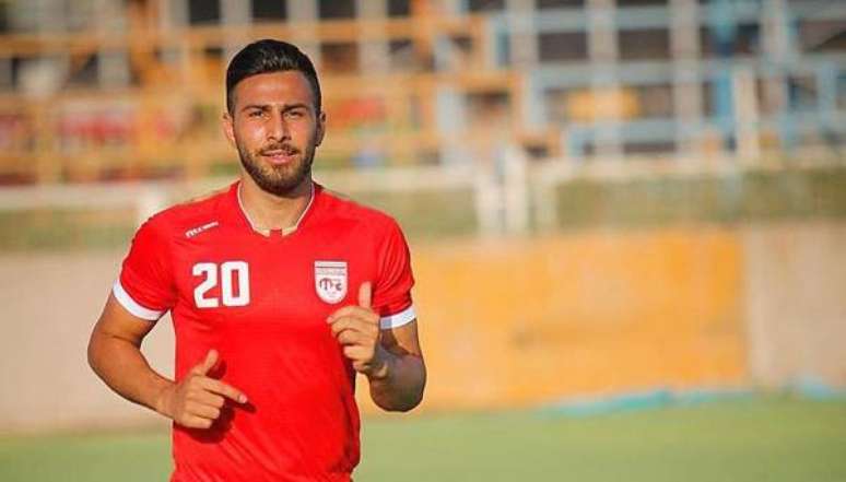 Amir Nasr-Azadani defendeu algumas equipes iranianas