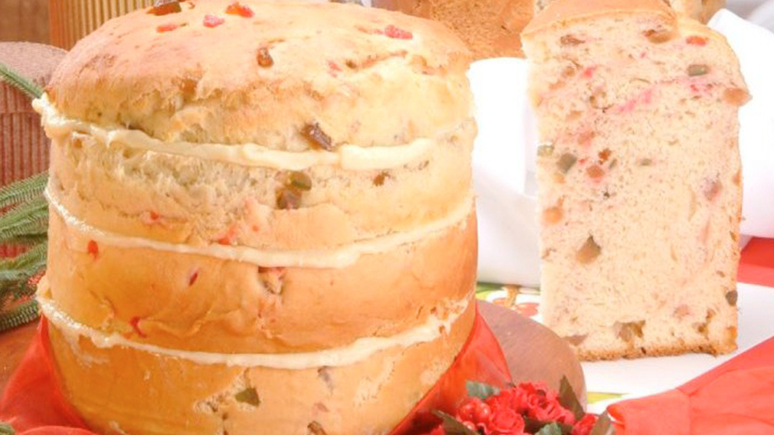 Panetone trufado de maracujá – Foto: Guia da Cozinha