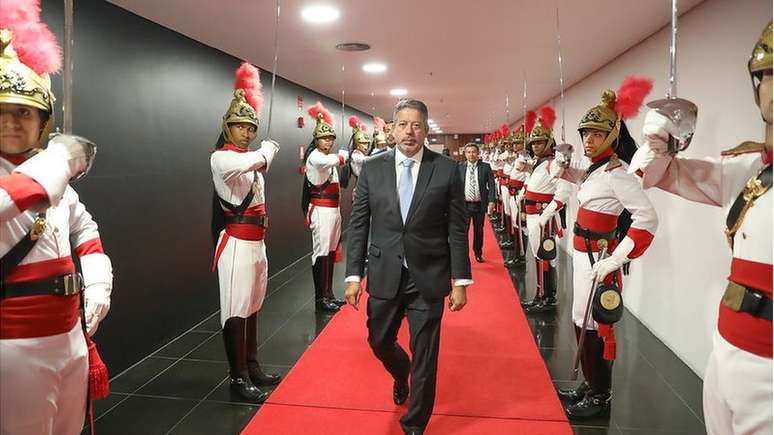 O deputado Arthur Lira (PP-AL), presidente da C&acirc;mara, compareceu &agrave; diploma&ccedil;&atilde;o