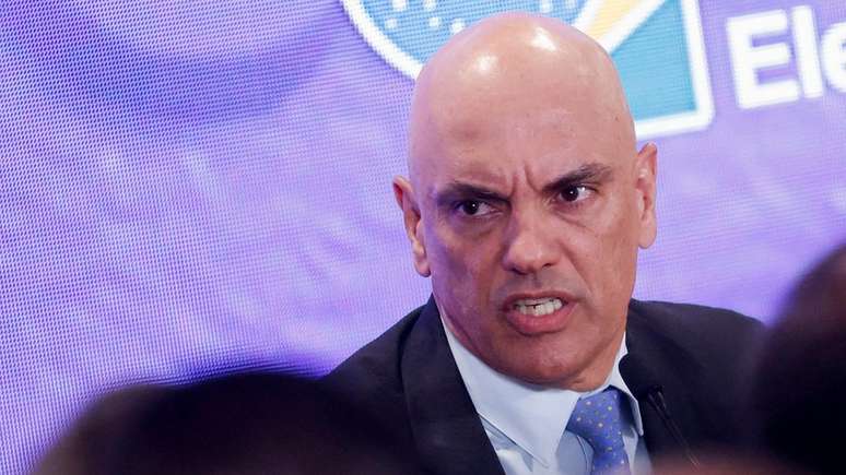 O presidente do TSE, Alexandre de Moraes, multou o PL em R$ 22,9 milh&otilde;es por 'litig&acirc;ncia de m&aacute;-f&eacute;'