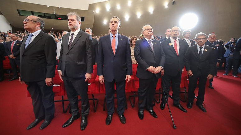 Ministros do STF tamb&eacute;m compareceram &agrave; cerim&ocirc;nia