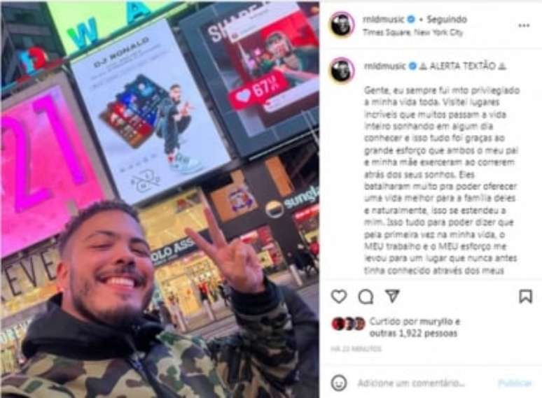 Ronald Nazário na Times Square (Foto: Reprodução/Instagram)