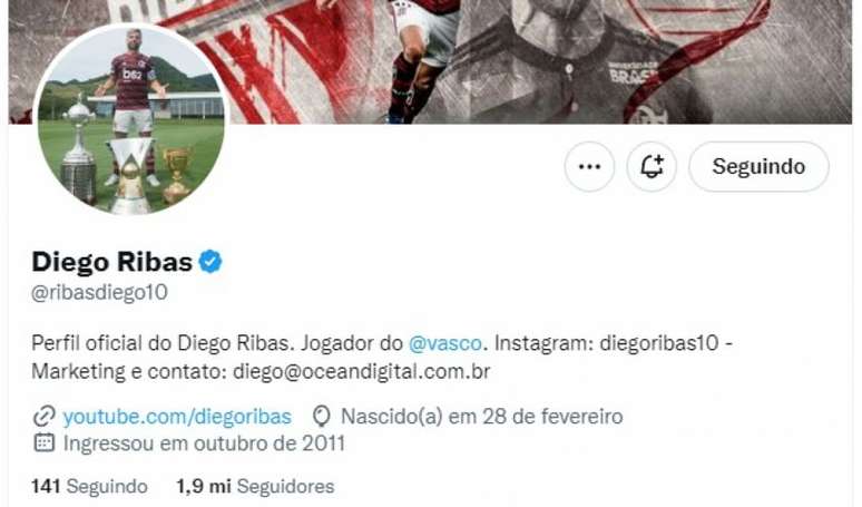 Perfil modificado por hacker dizia que Diego era jogador do Vasco (Foto: Reprodução / Twitter)