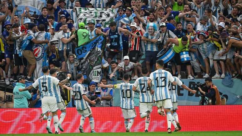 Jogadores da Albiceleste estão 100% focados no jogo contra a Croácia (Alberto PIZZOLI / AFP)