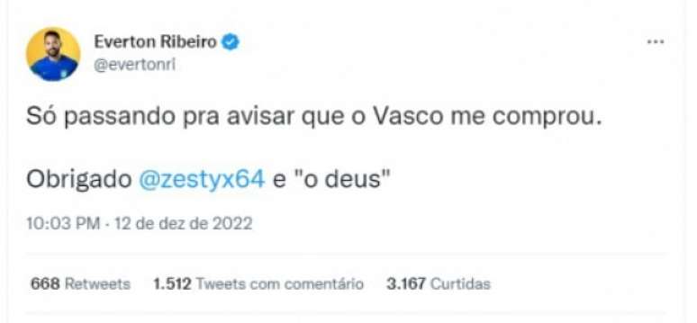 Hacker também invadiu perfil de Everton Ribeiro (Foto: Reprodução / Twitter)