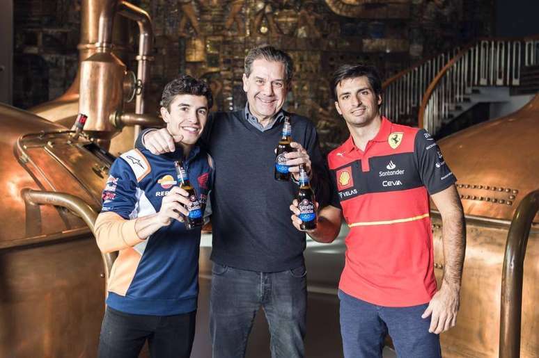 Marc Márquez participou de evento ao lado de Carlos Sainz Jr 