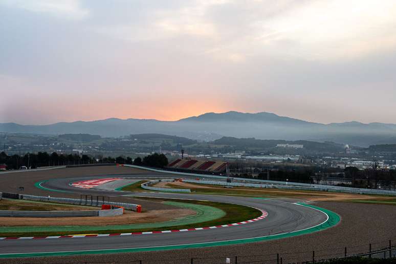 Circuito de Barcelona estuda alternativas para melhorar corridas na F1 