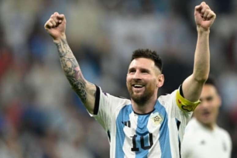 Messi tem liderado a Argentina na Copa do Mundo (JUAN MABROMATA / AFP)