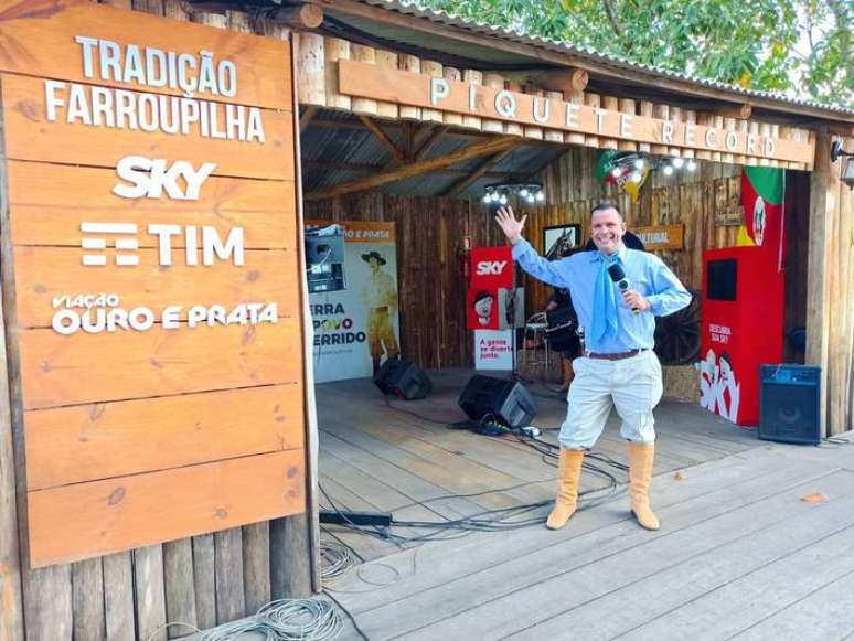 Voltaire Porto apresentou o 'Cidade Alerta' por seis anos e, por dez, comandou o 'Balan&ccedil;o Geral' de s&aacute;bado