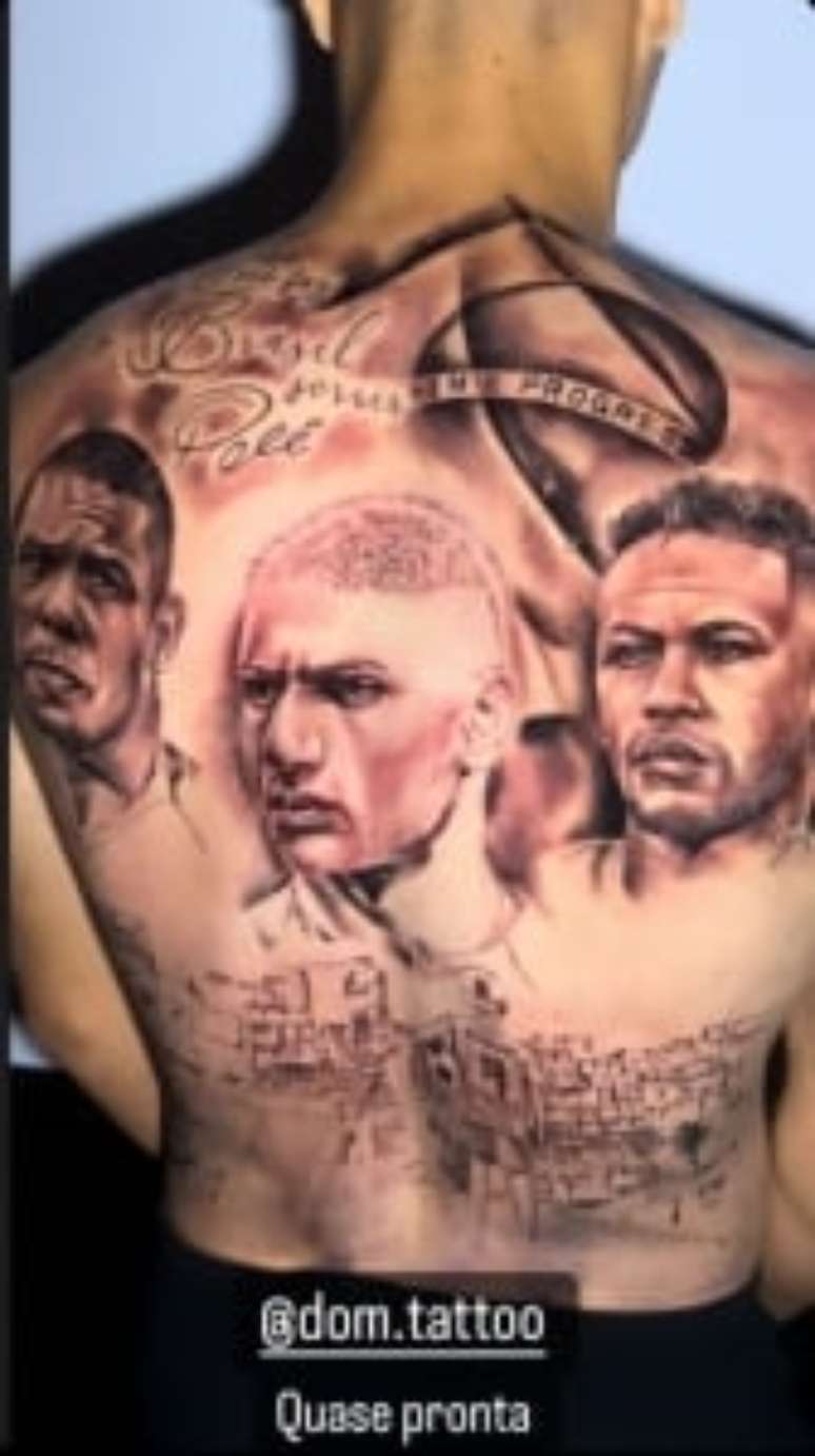 Tatuagem de Richarlison em homenagem a ídolos brasileiros (Foto: Reprodução / Instagram)