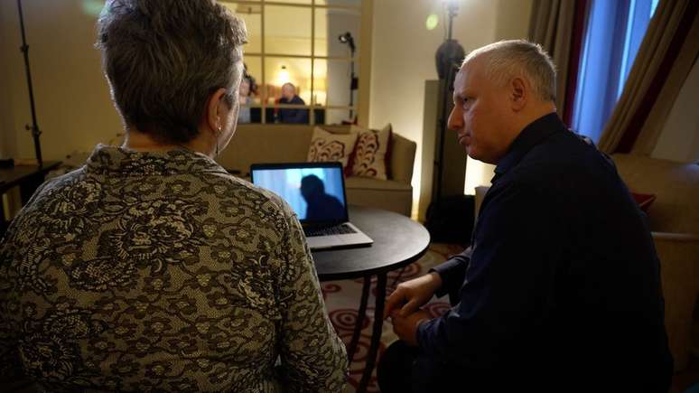 "As pessoas se recusam a lutar porque tiveram mais que sua justa parcela de a&ccedil;&atilde;o na linha de combate", explica Popova