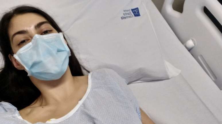 Ela passou incialmente por sess&otilde;es de quimioterapia e, na sequ&ecirc;ncia, por imunoterapia