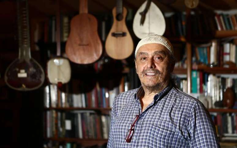 O m&uacute;sico e compositor fluminense de 75 anos, que h&aacute; 3 n&atilde;o se apresenta no Brasil, estreia um show in&eacute;dito: "Egberto Gismonti Piano Solo"