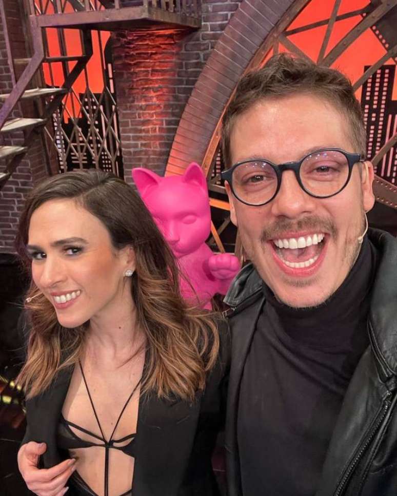 F&aacute;bio Porchat e Tat&aacute; Werneck sobre Paulo Gustavo: 'O humor dele ainda salva as pessoas'