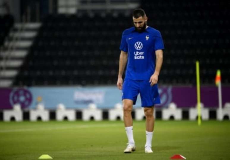 Benzema foi cortado do elenco francês às vésperas da Copa por conta de uma lesão (Foto: Franck Fife/AFP)