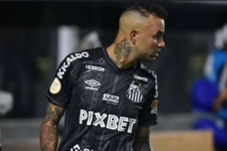 Santos negocia devolução de Julio a LDU e estuda solução para