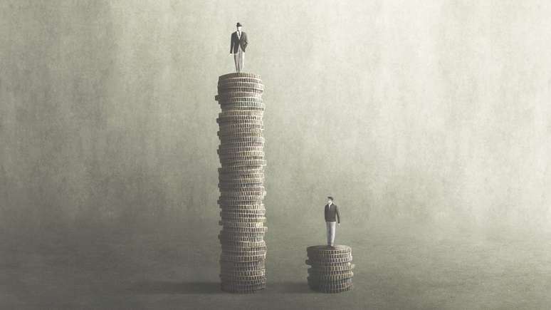 Organismos oficiais estimam que 1% da popula&ccedil;&atilde;o det&eacute;m 35% da riqueza da Alemanha, enquanto 40% n&atilde;o t&ecirc;m nenhuma poupan&ccedil;a