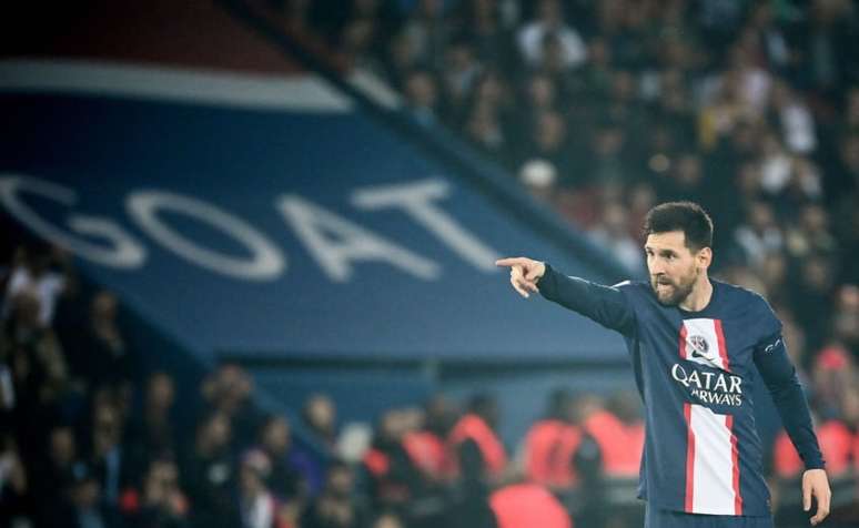 Lionel Messi assinou com o PSG por dois anos em 2021 e está perto de renovar (Foto: FRANCK FIFE / AFP)