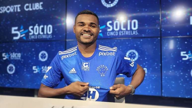 Cruzeiro confirmou a contratação de Nikão, por empréstimo (Marco Ferraz - Cruzeiro)