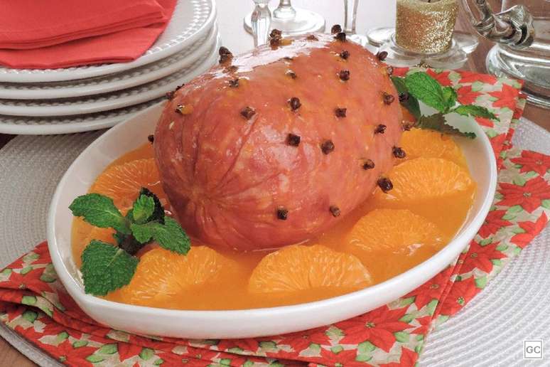 Tender com molho de tangerina &ndash; Foto: Guia da Cozinha