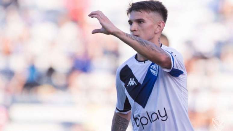 Vasco anuncia a contratação de Luca Orellano, meia-atacante e