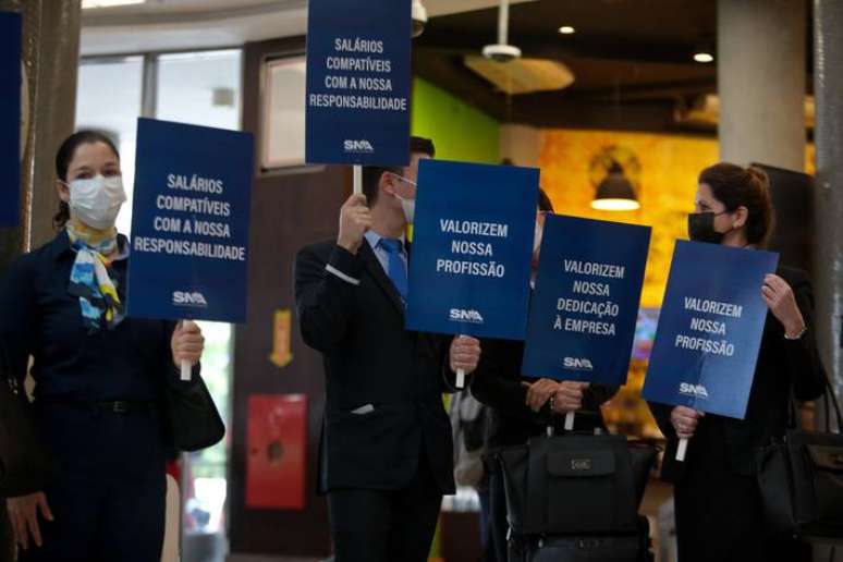 Aeroporto de Congonhas na segunda-feira; aeronautas recusaram nova proposta e seguem com as paralisações em nove aeroportos.