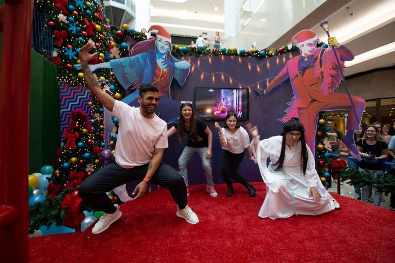 Papai noel Tiktoker? No Complexo Tatuap&eacute; tem!