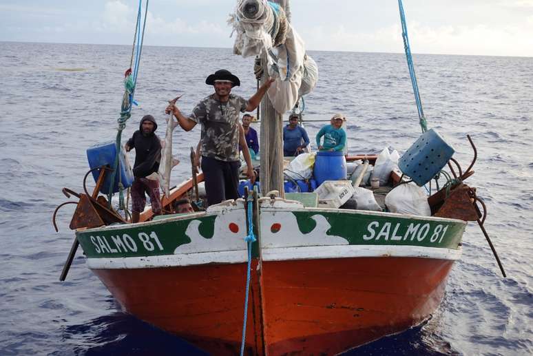 Recife ajuda a garantir abundância de peixes na costa norte do Brasil