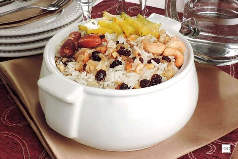 Arroz natalino &agrave; brasileira &ndash; Foto: Guia da Cozinha