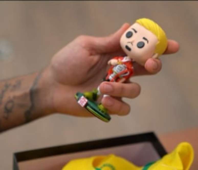 Pedro em versão boneco funko (Foto: Reprodução/Globo)