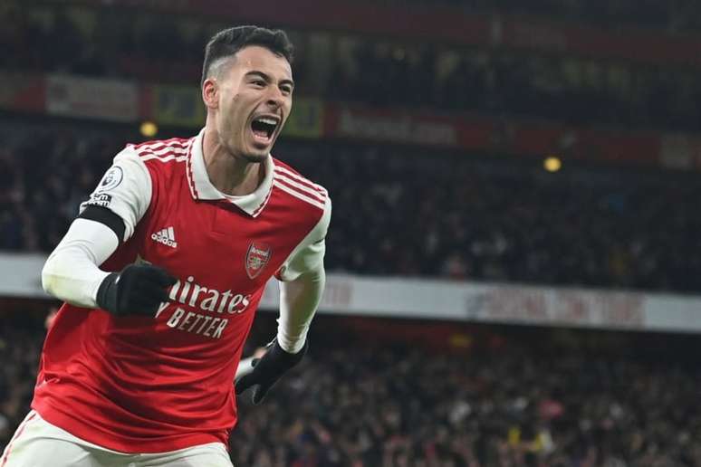 Martinelli faz dois, Arsenal goleia o Everton e aumenta vantagem na  liderança da Premier League - Lance!