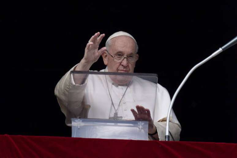 Papa Francisco durante Angelus no Vaticano